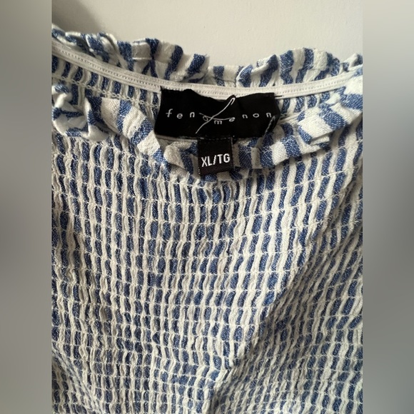 Women’s top - Picture 3 of 3